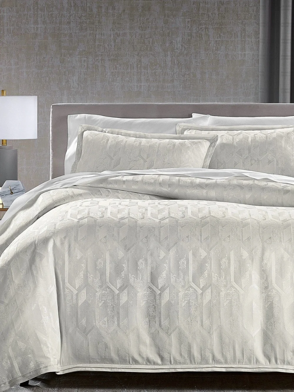 Hotel Collection Macy’s Tessera solid White damask Duvet Cover & Shams Set KING